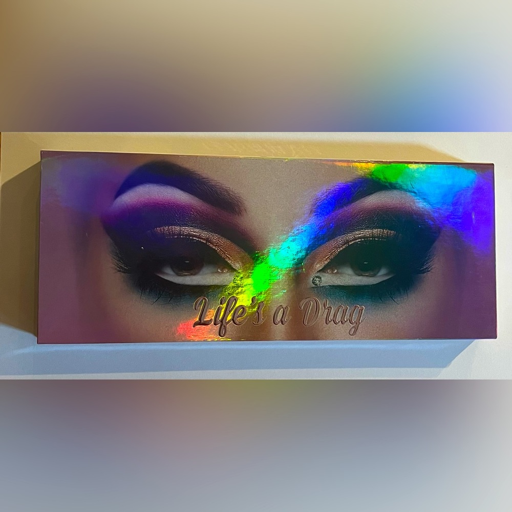 Life’s A Drag Palette